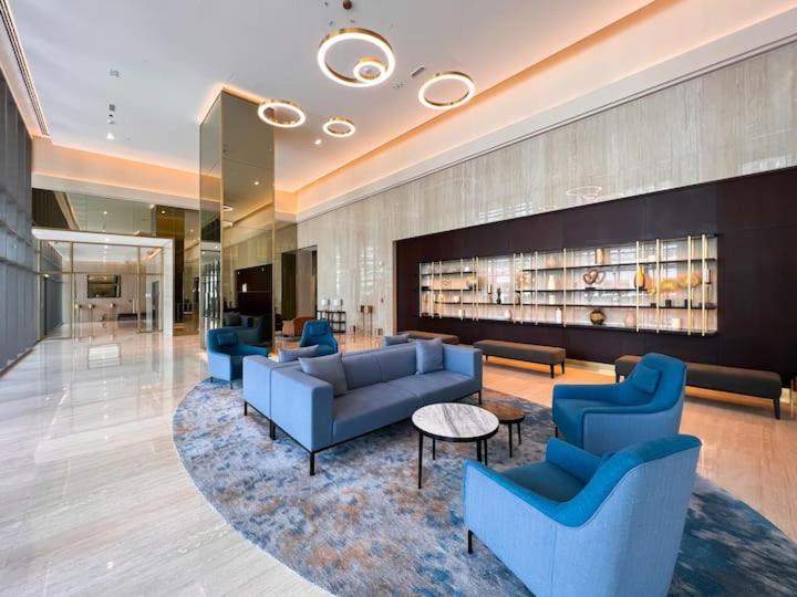 Burj Khalifa View - 2Br And Maid - Downtown Leilighet Dubai Eksteriør bilde